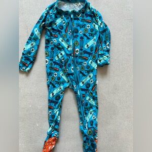 Posh Peanut skateboard footie pajamas, 3-6 months